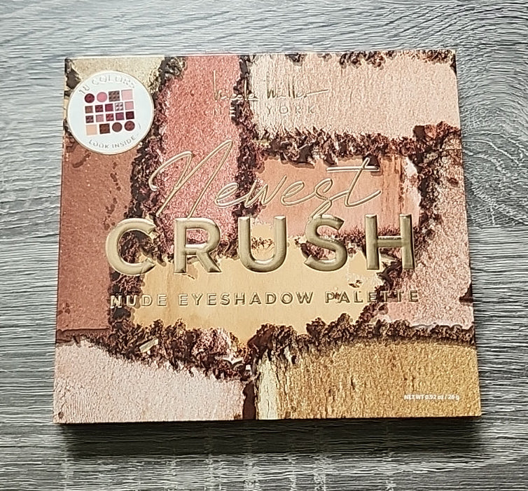 Nicole Miller Newest Crush Eyeshadow Palette – 18 Beautiful Shades – Nude & Glam Looks